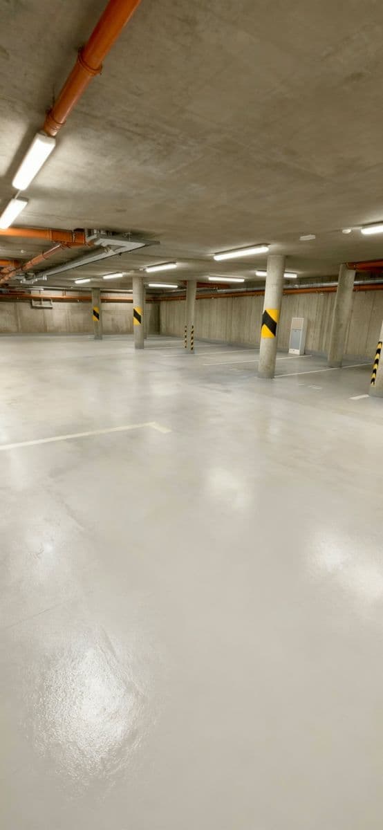 1 bedroom with open-plan kitchen flat to rent, 58 m², Břeclavská, Prague, Prague 1 bedroom with open-plan kitchen flat to rent, 58 m², Břeclavská, Prague, Prague