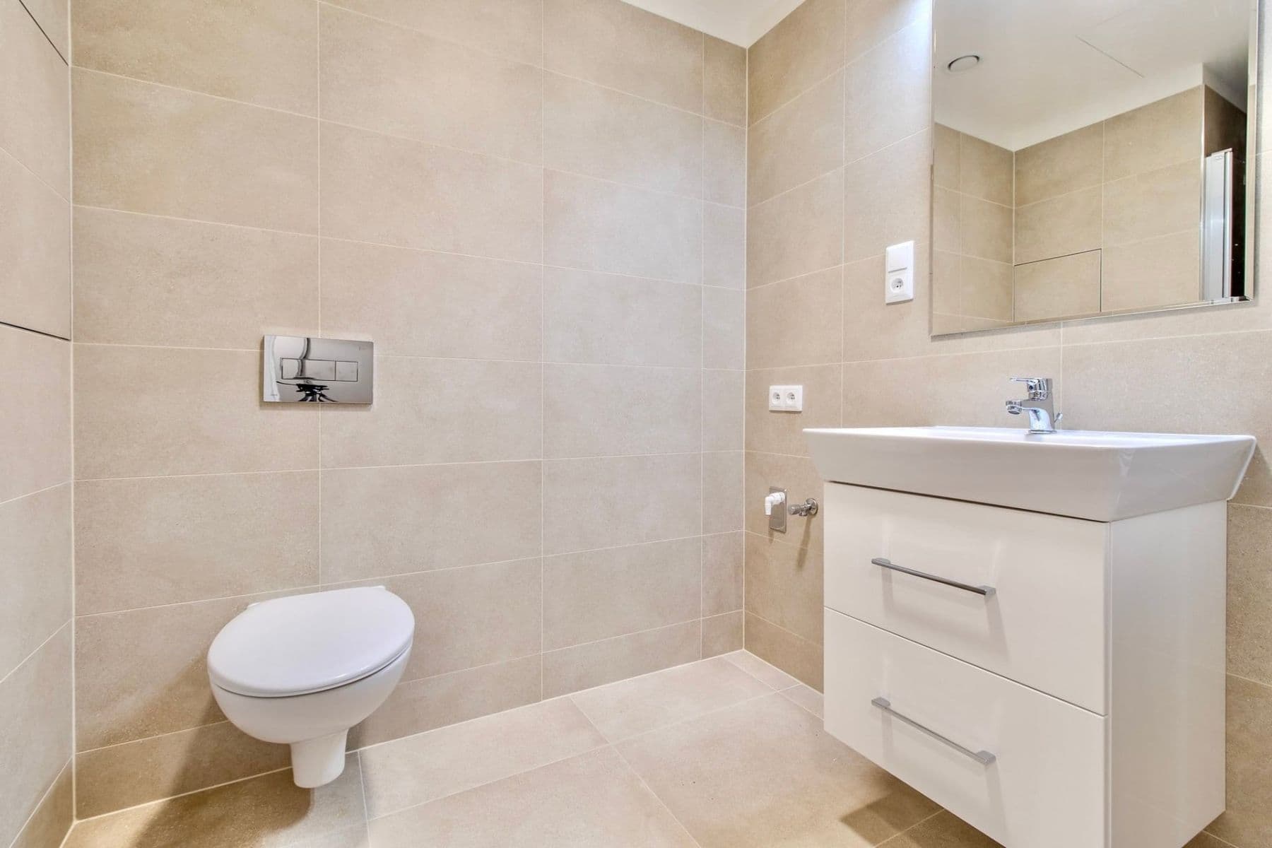 Studio flat to rent, 30 m², Poděbradská, Prague, Prague Studio flat to rent, 30 m², Poděbradská, Prague, Prague