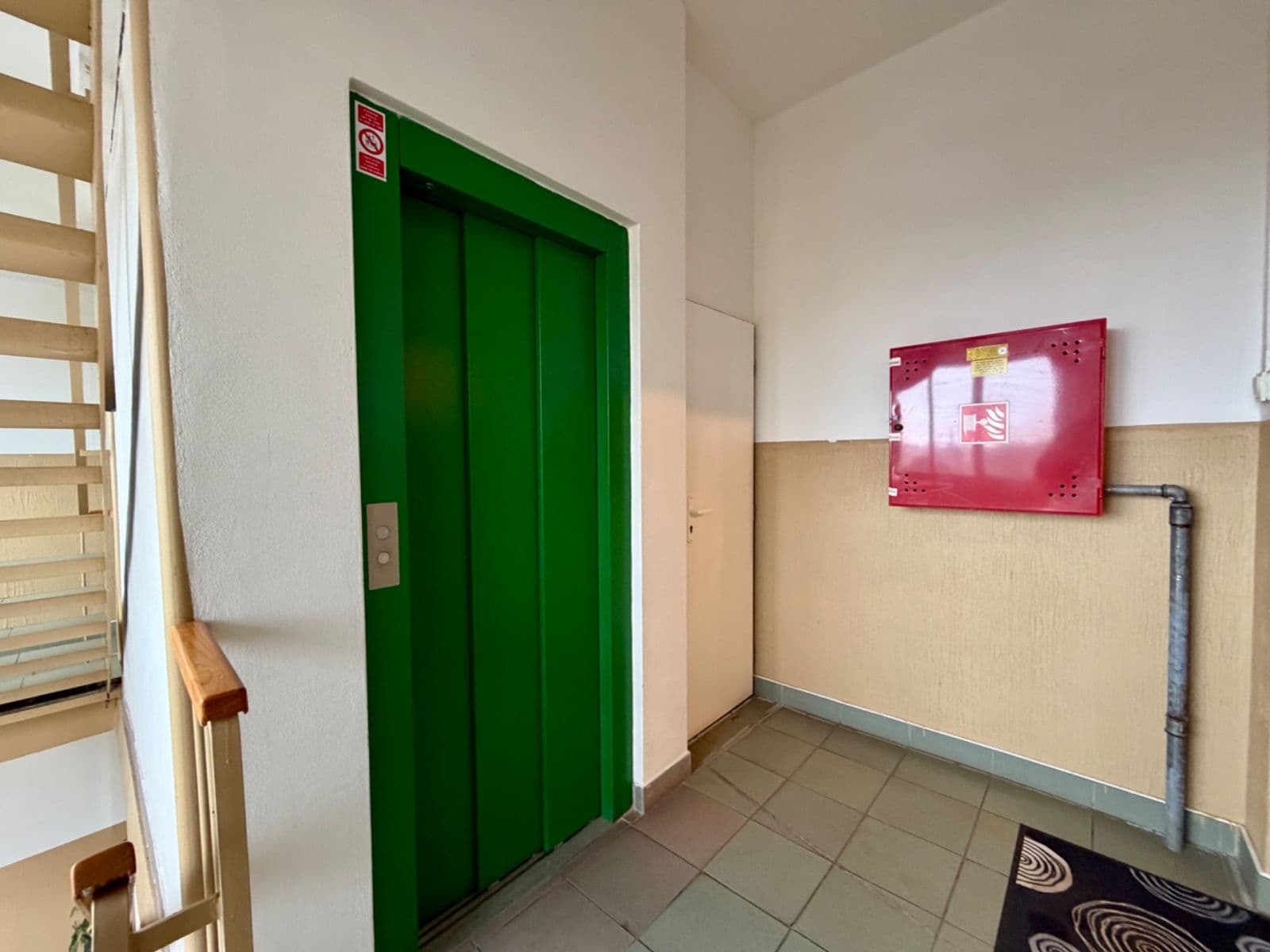 2 bedroom with open-plan kitchen flat for sale, 60 m², Litoměřická, Prague, Prague 2 bedroom with open-plan kitchen flat for sale, 60 m², Litoměřická, Prague, Prague