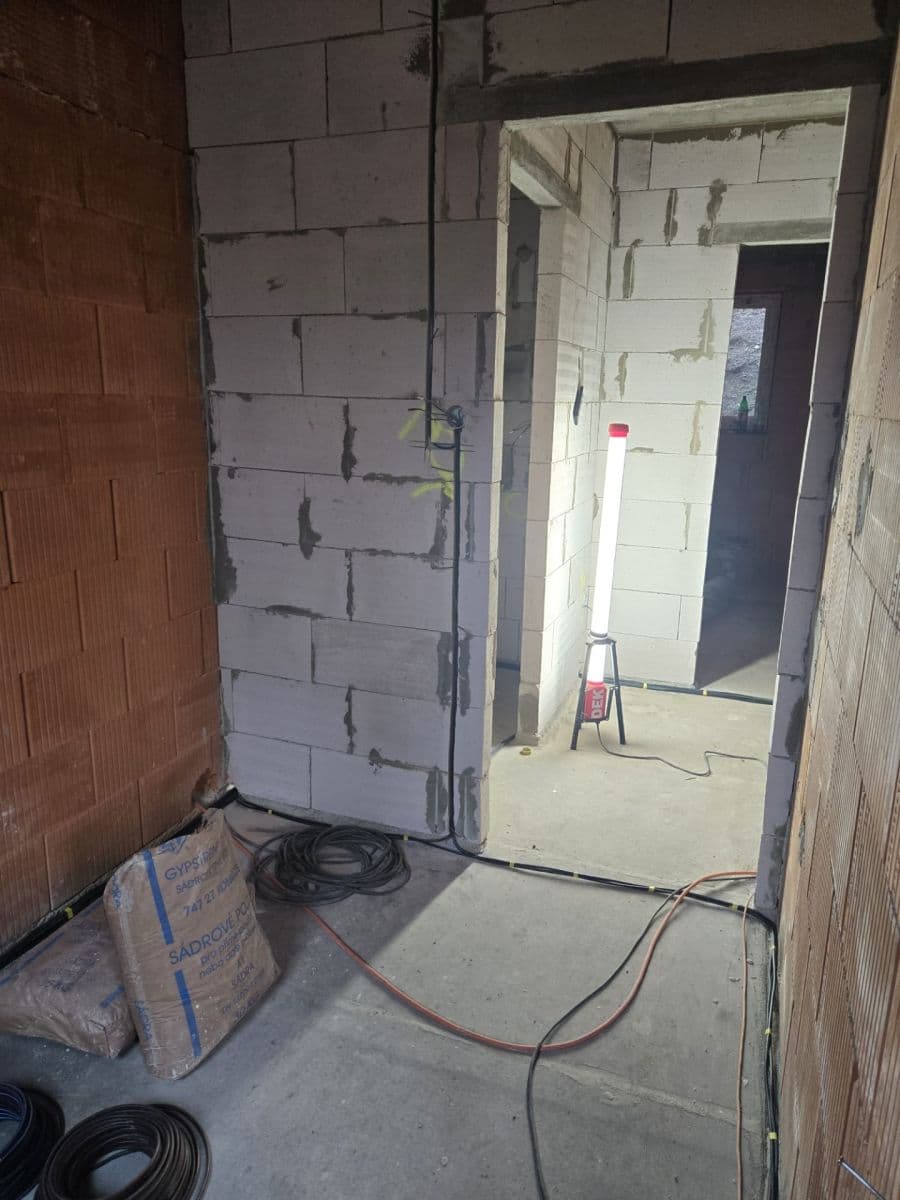 2 bedroom with open-plan kitchen flat for sale, 82 m², Šternberská, Divišov, Středočeský Region 2 bedroom with open-plan kitchen flat for sale, 82 m², Šternberská, Divišov, Středočeský Region