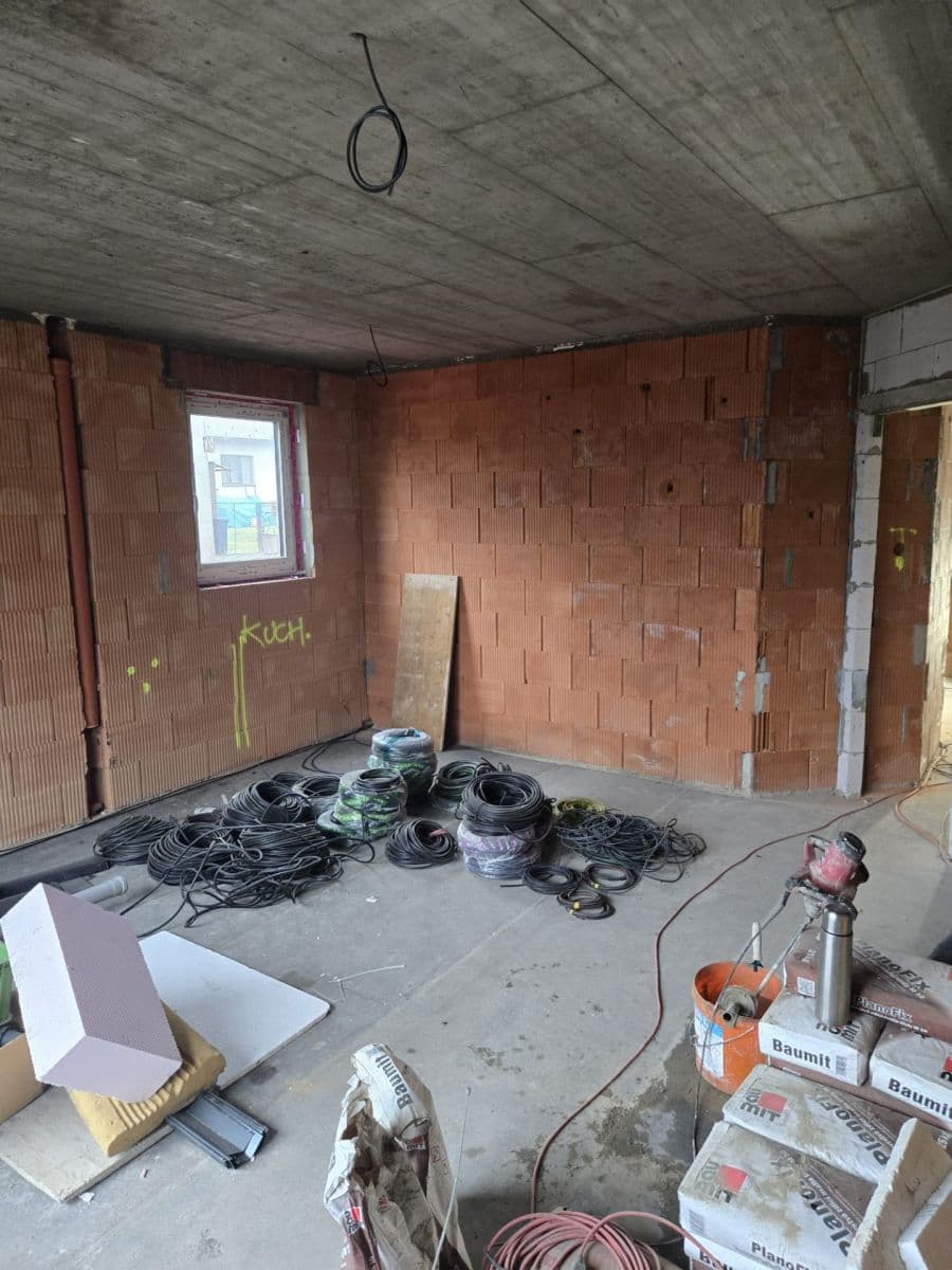 2 bedroom with open-plan kitchen flat for sale, 82 m², Šternberská, Divišov, Středočeský Region 2 bedroom with open-plan kitchen flat for sale, 82 m², Šternberská, Divišov, Středočeský Region