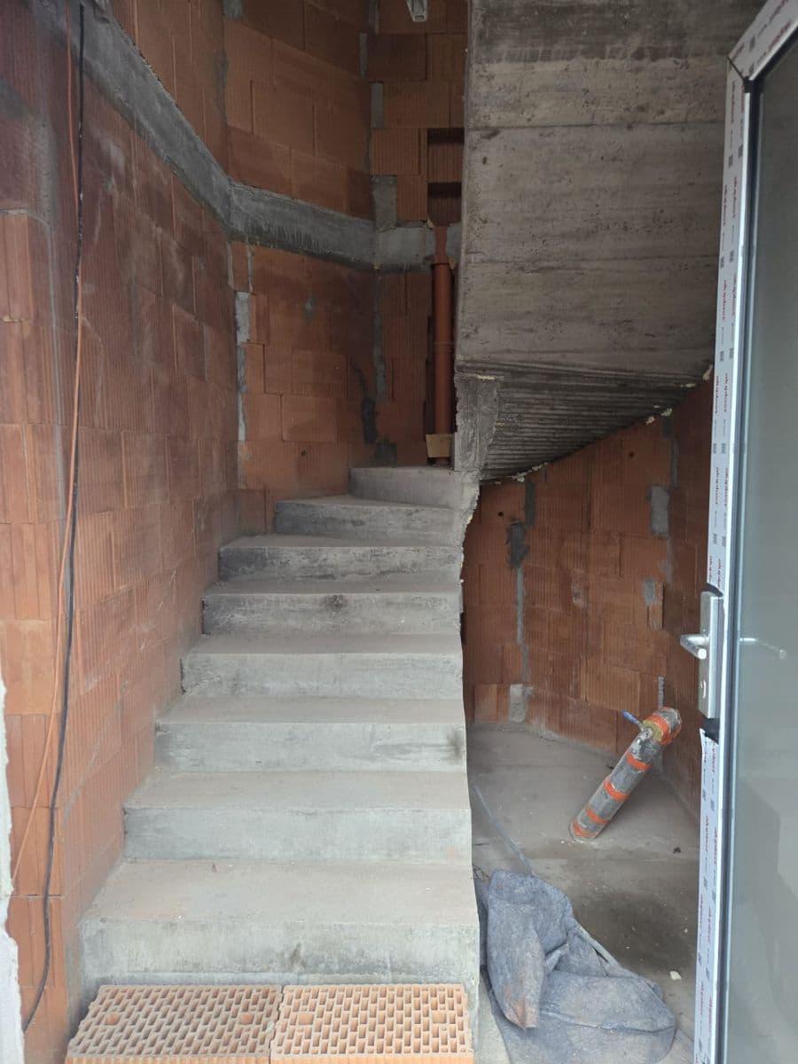 2 bedroom with open-plan kitchen flat for sale, 82 m², Šternberská, Divišov, Středočeský Region 2 bedroom with open-plan kitchen flat for sale, 82 m², Šternberská, Divišov, Středočeský Region