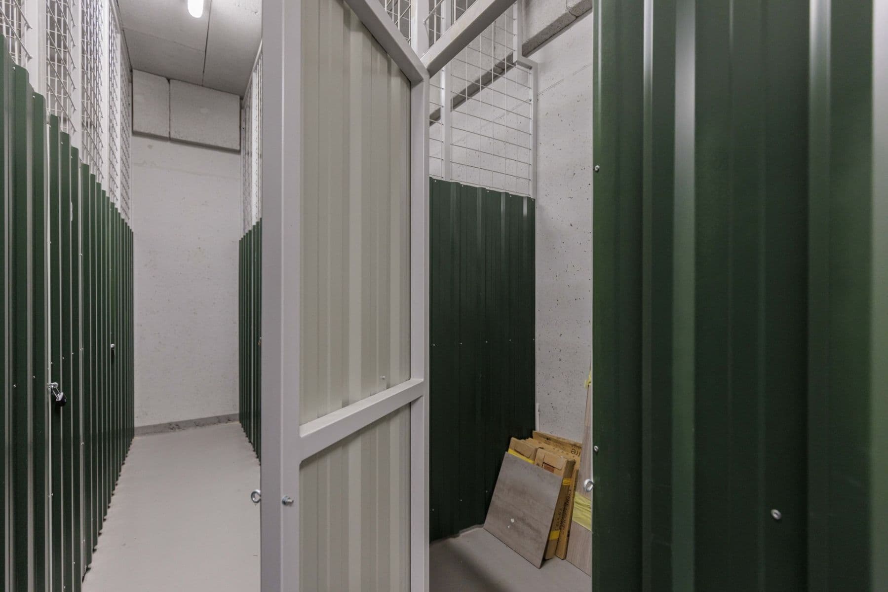 Studio flat to rent, 36 m², Za černým mostem, Prague, Prague Studio flat to rent, 36 m², Za černým mostem, Prague, Prague