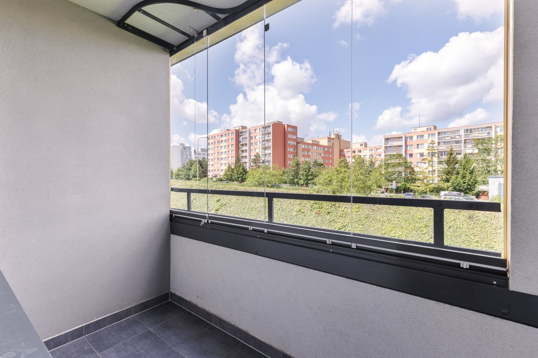 1 bedroom with open-plan kitchen flat to rent, 56 m², Pavla Beneše, Prague, Prague 1 bedroom with open-plan kitchen flat to rent, 56 m², Pavla Beneše, Prague, Prague