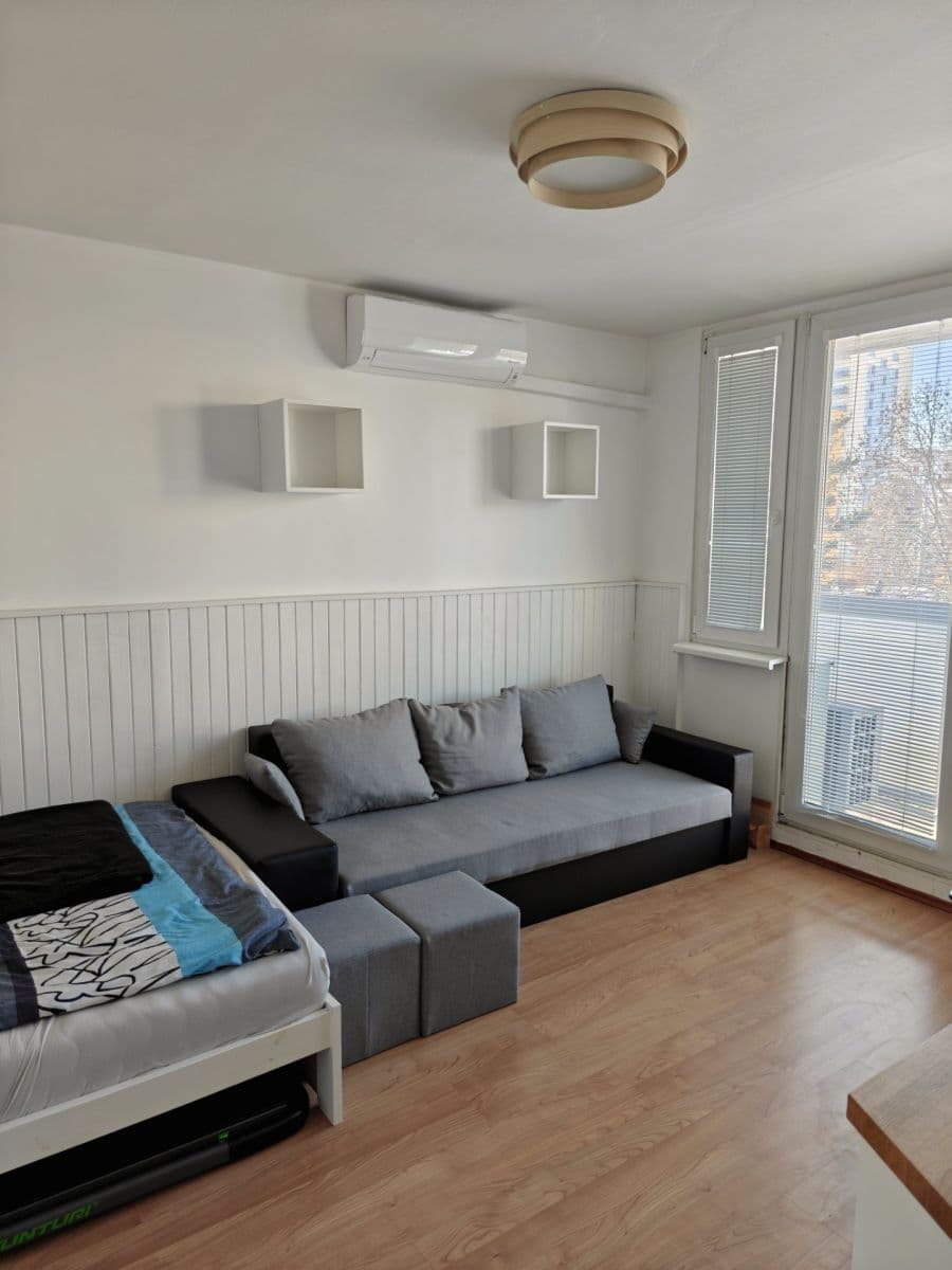 1 bedroom flat to rent, 32 m², Jabloňová, Prague, Prague 1 bedroom flat to rent, 32 m², Jabloňová, Prague, Prague