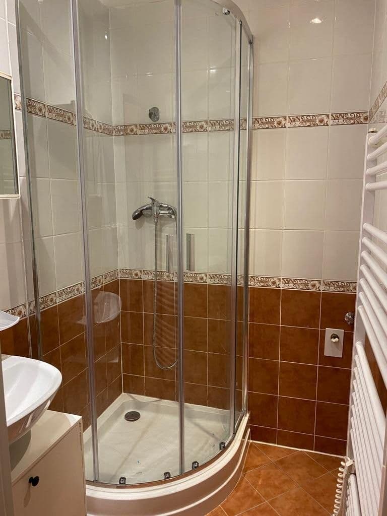 Studio flat to rent, 37 m², Grafická, Prague, Prague Studio flat to rent, 37 m², Grafická, Prague, Prague