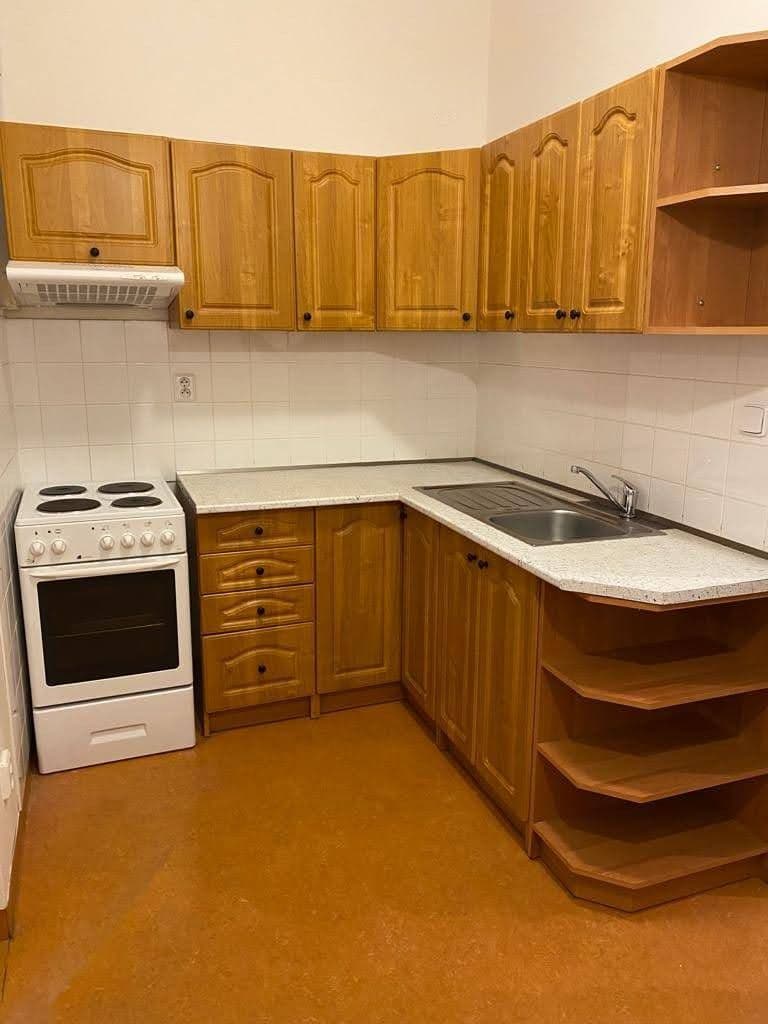 Studio flat to rent, 37 m², Grafická, Prague, Prague Studio flat to rent, 37 m², Grafická, Prague, Prague