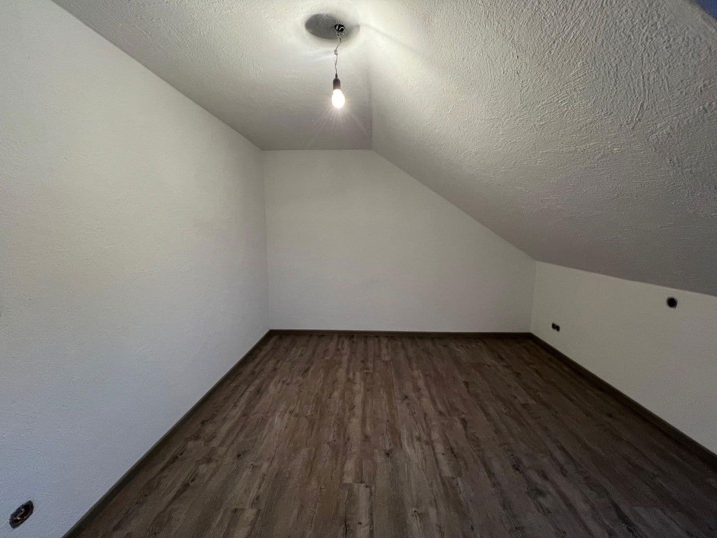 2 bedroom flat for sale, 71 m², Kreuztal, North Rhine-Westphalia 2 bedroom flat for sale, 71 m², Kreuztal, North Rhine-Westphalia