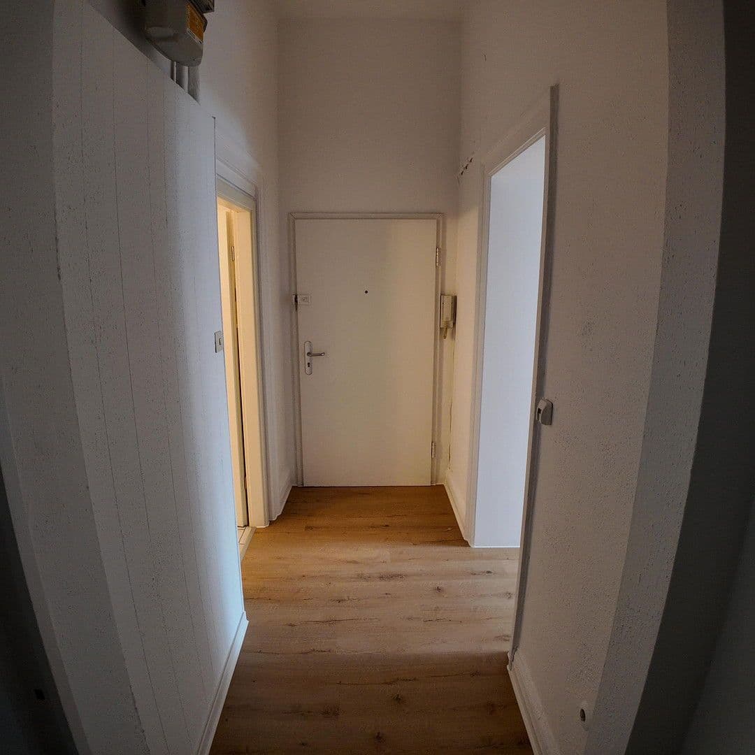 2 bedroom flat to rent, 70 m², Am Schloßpark 93, Wiesbaden, Hesse 2 bedroom flat to rent, 70 m², Am Schloßpark 93, Wiesbaden, Hesse