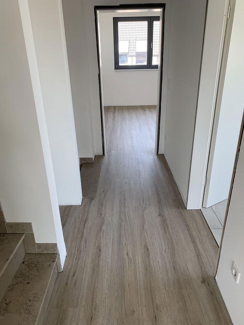 house to rent, 172 m², Willich, North Rhine-Westphalia house to rent, 172 m², Willich, North Rhine-Westphalia