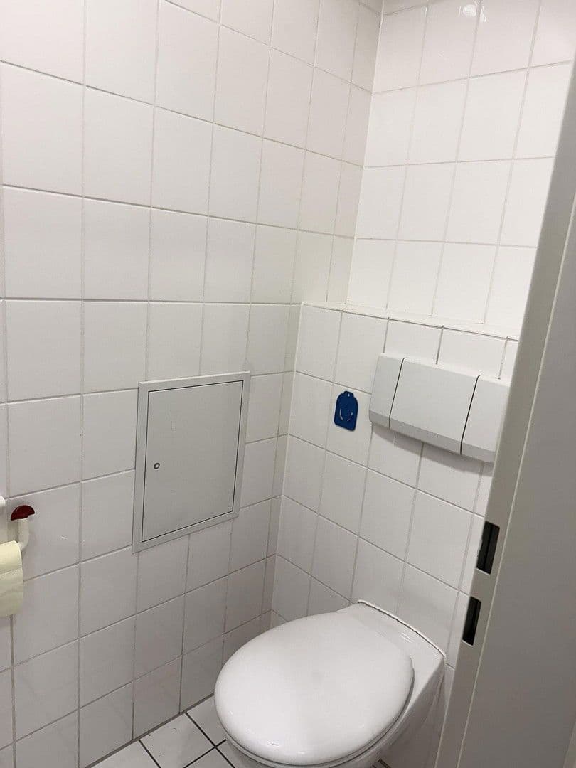 office to rent, 85 m², Lübecker Straße 25-27, Schwerin - Altstadt, Mecklenburg-Vorpommern office to rent, 85 m², Lübecker Straße 25-27, Schwerin - Altstadt, Mecklenburg-Vorpommern