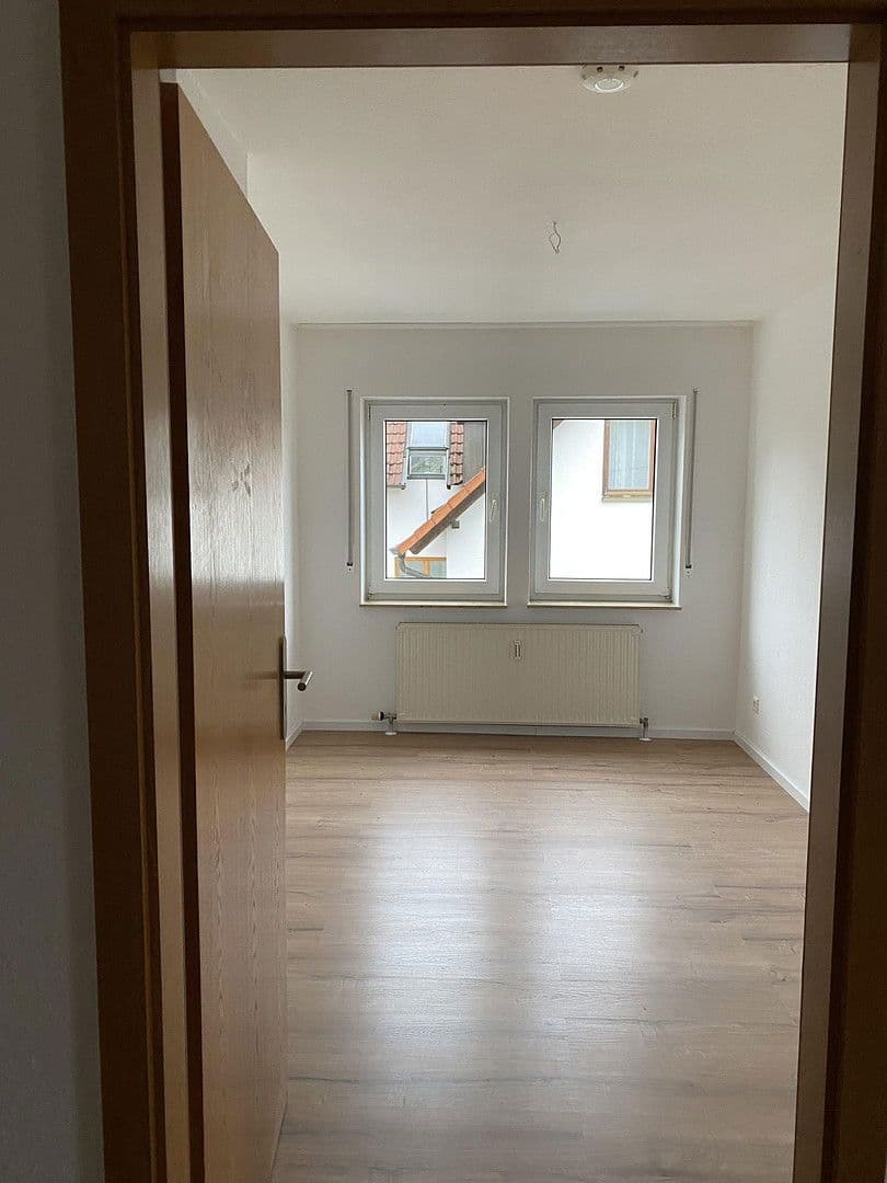 2 bedroom with open-plan kitchen flat to rent, 73 m², Adelsheim, Baden-Württemberg 2 bedroom with open-plan kitchen flat to rent, 73 m², Adelsheim, Baden-Württemberg