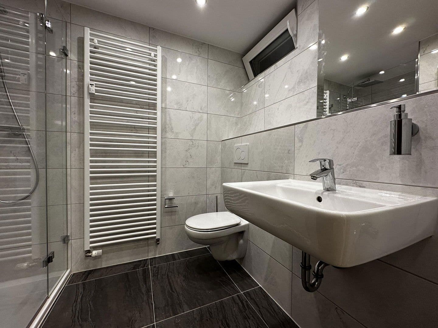 2 bedroom flat to rent, 50 m², Pestalozzistraße 44, Köln, North Rhine-Westphalia 2 bedroom flat to rent, 50 m², Pestalozzistraße 44, Köln, North Rhine-Westphalia