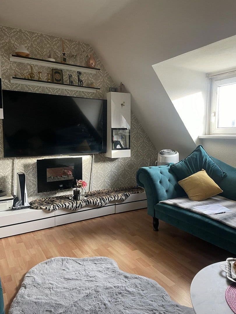 3 bedroom flat to rent, 58 m², Rommerskircherstr X, Köln, North Rhine-Westphalia 3 bedroom flat to rent, 58 m², Rommerskircherstr X, Köln, North Rhine-Westphalia