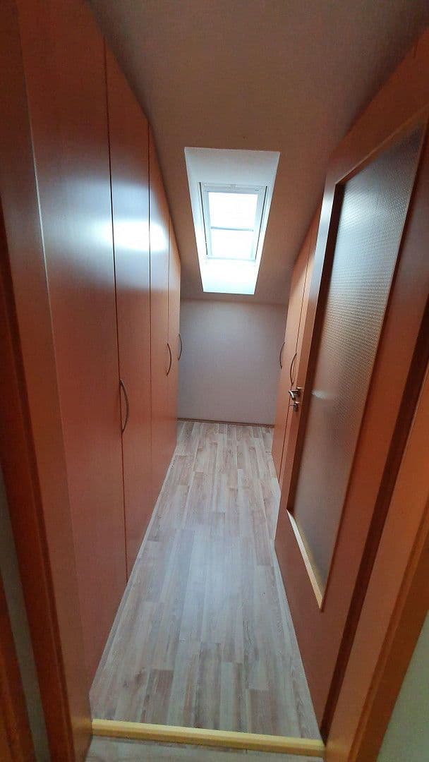 office to rent, 240 m², Nidderau, Hesse office to rent, 240 m², Nidderau, Hesse