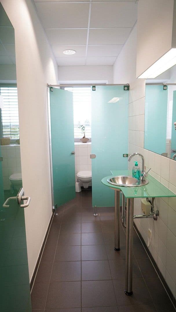 office to rent, 345 m², Siegburger Straße 39a, Sankt Augustin, North Rhine-Westphalia office to rent, 345 m², Siegburger Straße 39a, Sankt Augustin, North Rhine-Westphalia