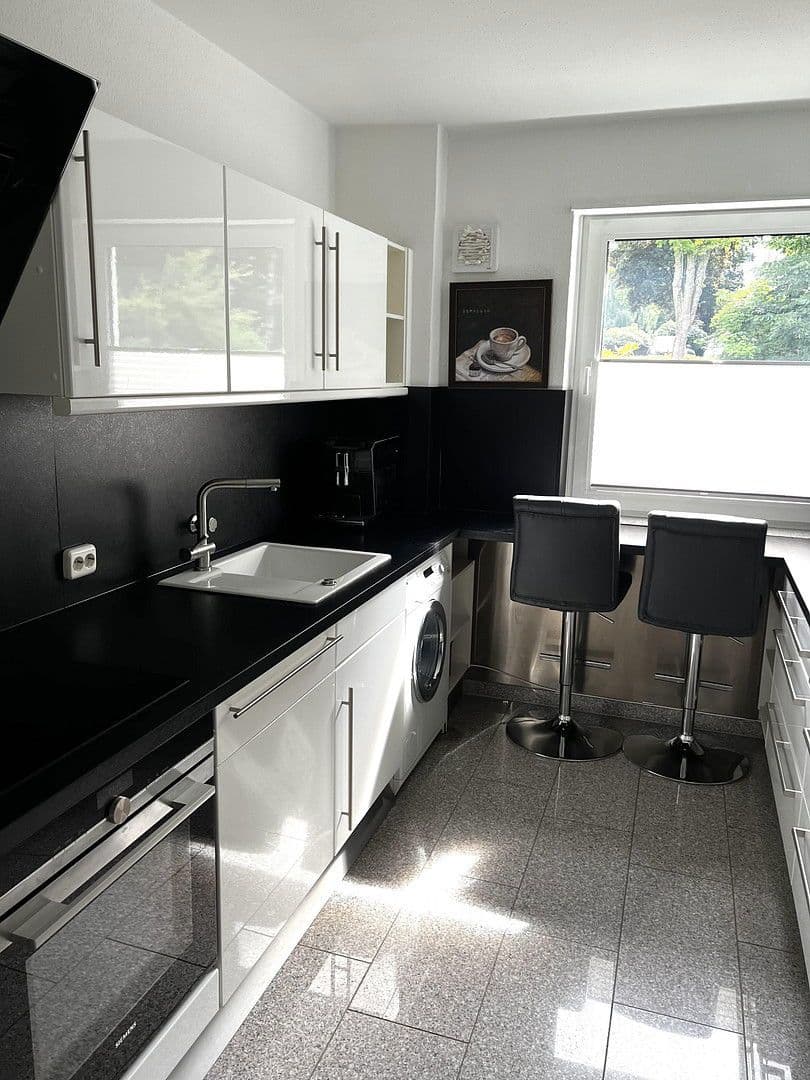 4 bedroom flat for sale, 111 m², Moselstrasse , 9, Essen, North Rhine-Westphalia 4 bedroom flat for sale, 111 m², Moselstrasse , 9, Essen, North Rhine-Westphalia