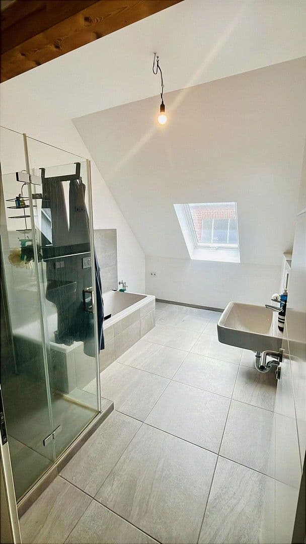 3 bedroom flat to rent, 110 m², Gwinnerstraße 35, Frankfurt am Main, Hesse 3 bedroom flat to rent, 110 m², Gwinnerstraße 35, Frankfurt am Main, Hesse