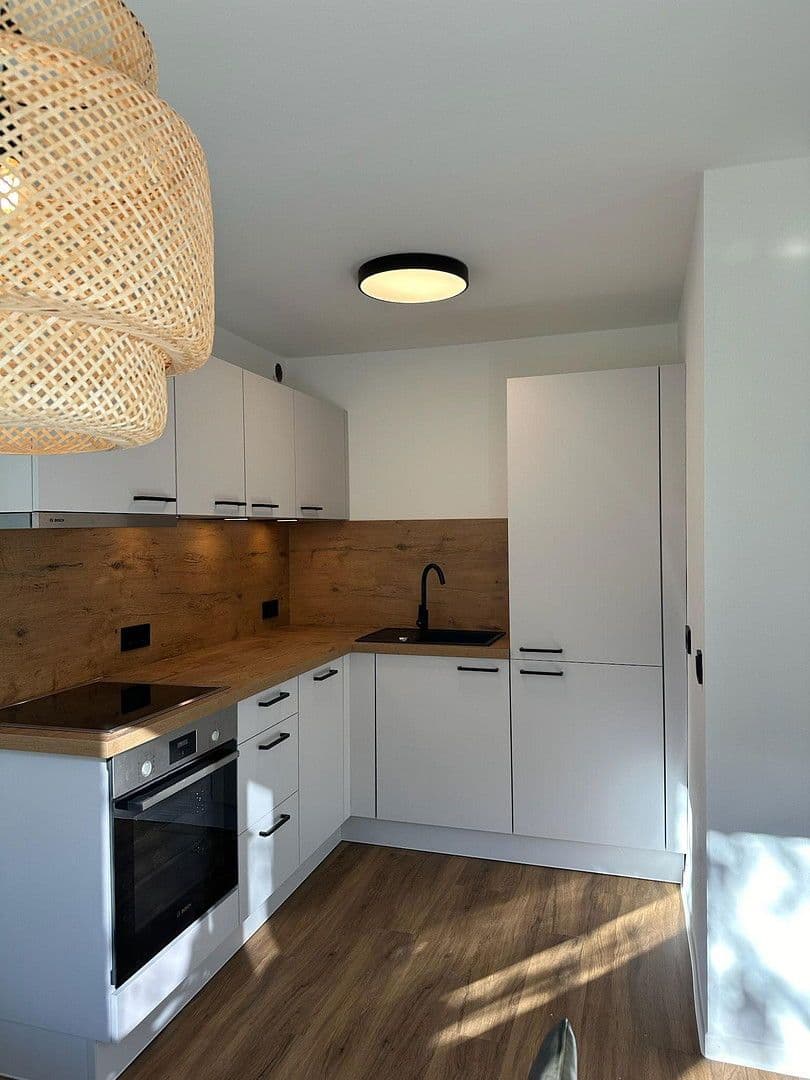 Studio flat to rent, 46 m², Köpferstraße 2, Stuttgart, Baden-Württemberg Studio flat to rent, 46 m², Köpferstraße 2, Stuttgart, Baden-Württemberg