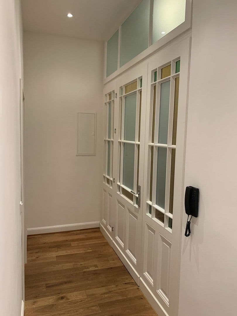 4 bedroom flat to rent, 112 m², Trimbornstrasse 11, Köln, North Rhine-Westphalia 4 bedroom flat to rent, 112 m², Trimbornstrasse 11, Köln, North Rhine-Westphalia