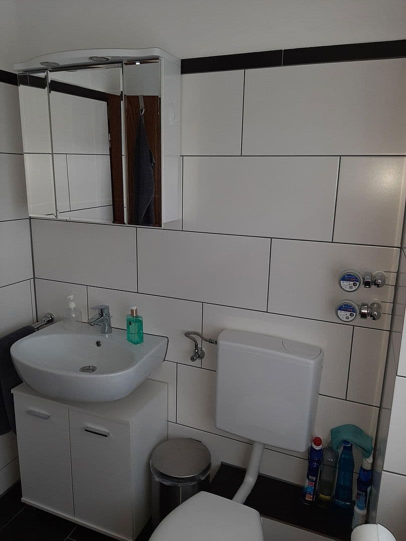 2 bedroom flat to rent, 63 m², Maarweg 40, Weilerswist, North Rhine-Westphalia 2 bedroom flat to rent, 63 m², Maarweg 40, Weilerswist, North Rhine-Westphalia