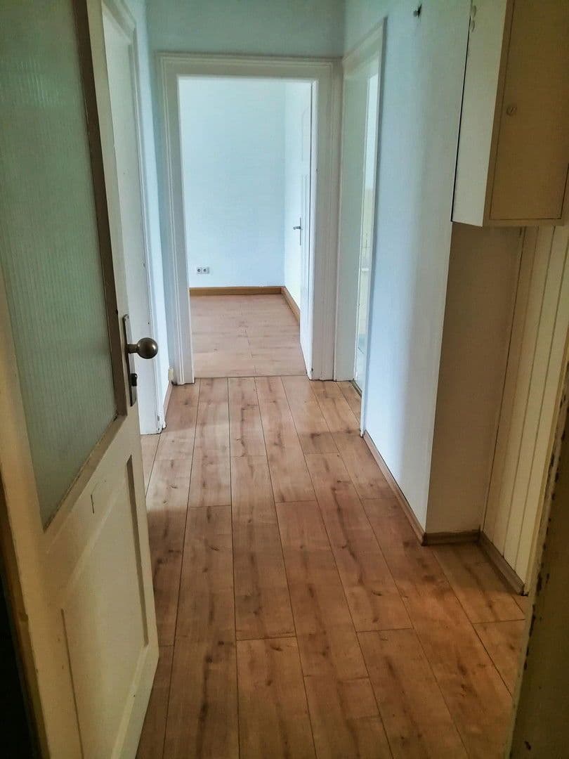 2 bedroom flat to rent, 52 m², Frankfurt/M.-Nied, Hesse 2 bedroom flat to rent, 52 m², Frankfurt/M.-Nied, Hesse