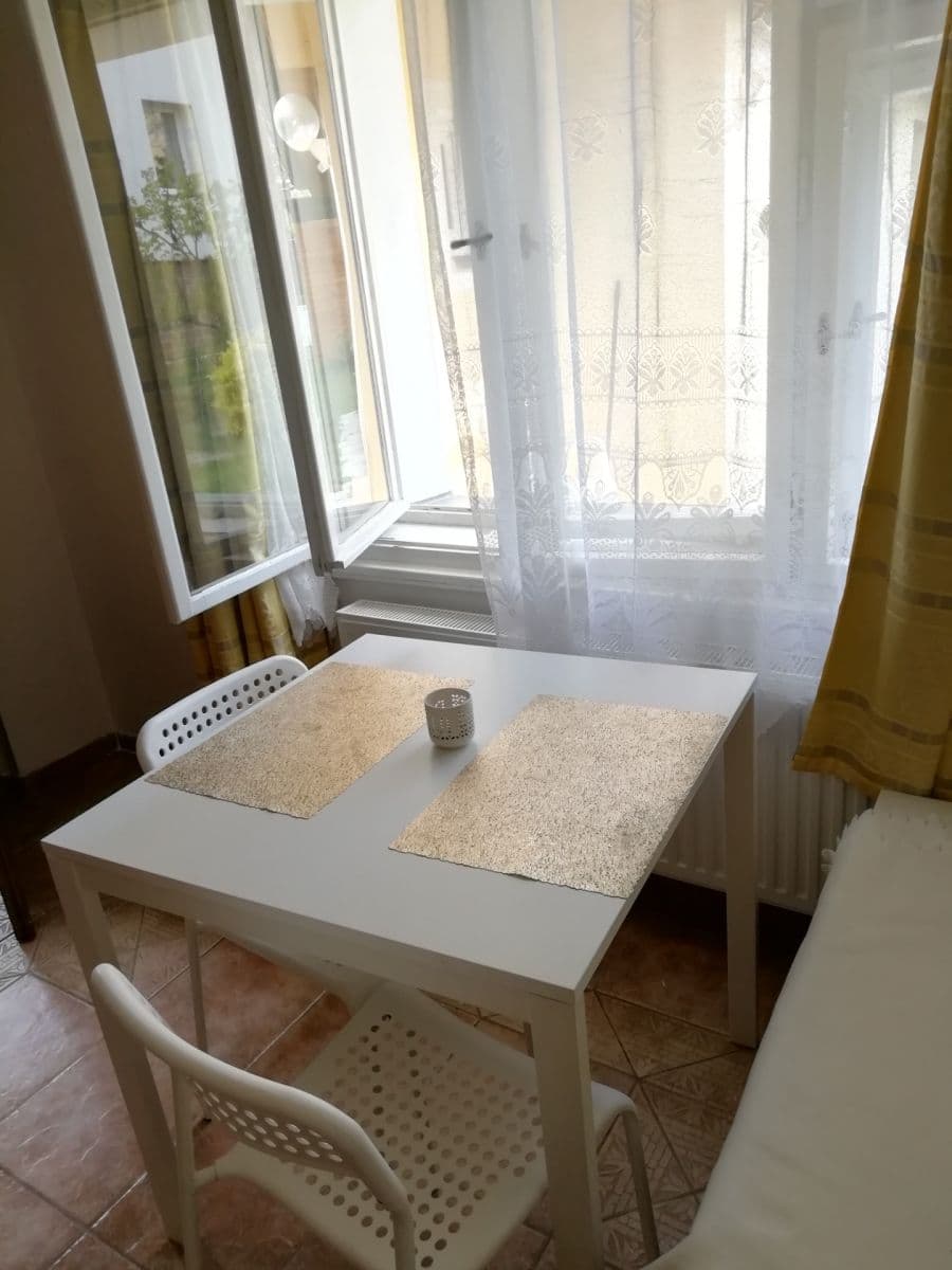 1 bedroom flat to rent, 45 m², Šatrova, Prague, Prague 1 bedroom flat to rent, 45 m², Šatrova, Prague, Prague