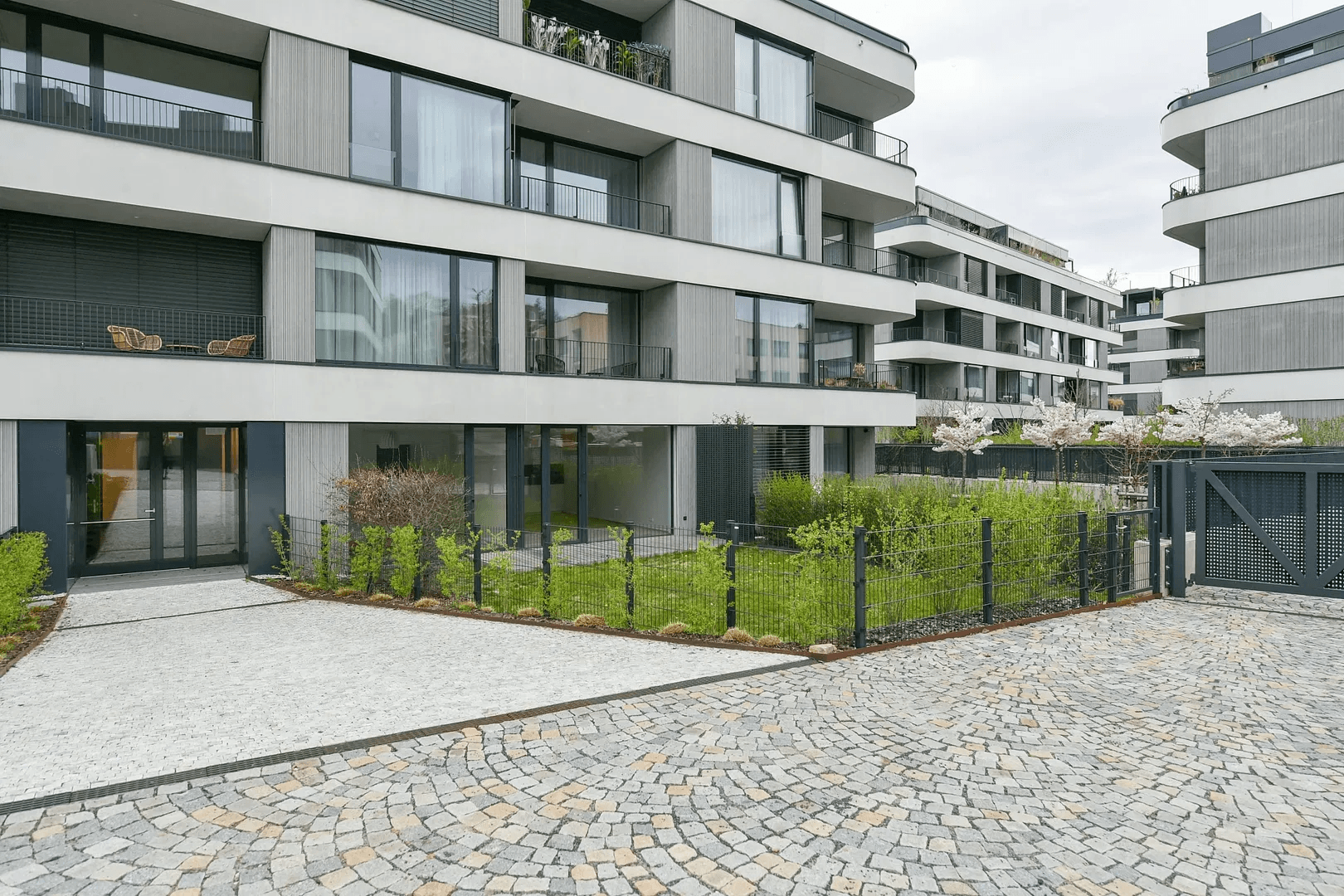 1 bedroom with open-plan kitchen flat to rent, 64 m², Na Dračkách, Prague, Prague 1 bedroom with open-plan kitchen flat to rent, 64 m², Na Dračkách, Prague, Prague