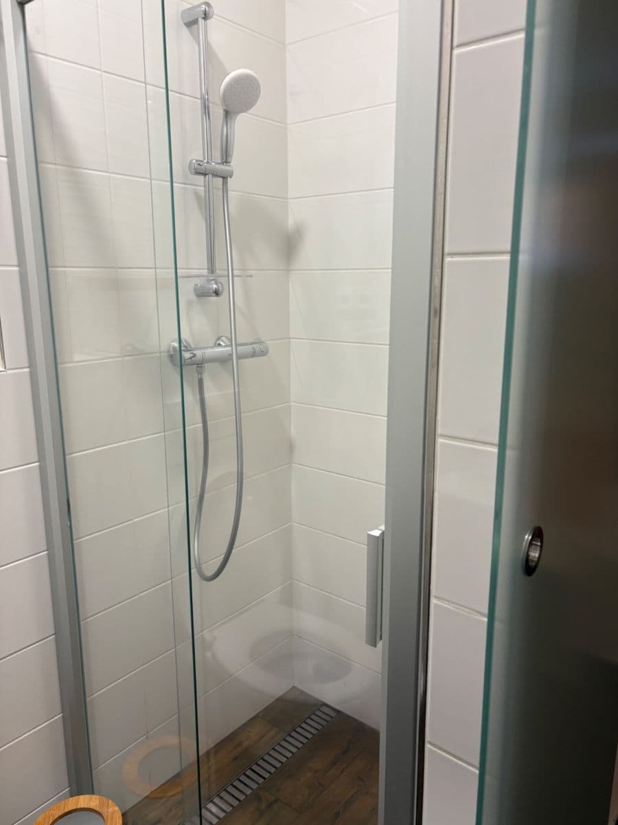 Studio flat to rent, 20 m², V Úvalu, Prague, Prague Studio flat to rent, 20 m², V Úvalu, Prague, Prague