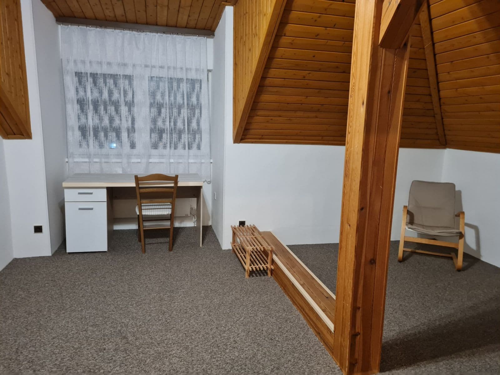 1 bedroom with open-plan kitchen flat to rent, 50 m², Krolmusova, Prague, Prague 1 bedroom with open-plan kitchen flat to rent, 50 m², Krolmusova, Prague, Prague