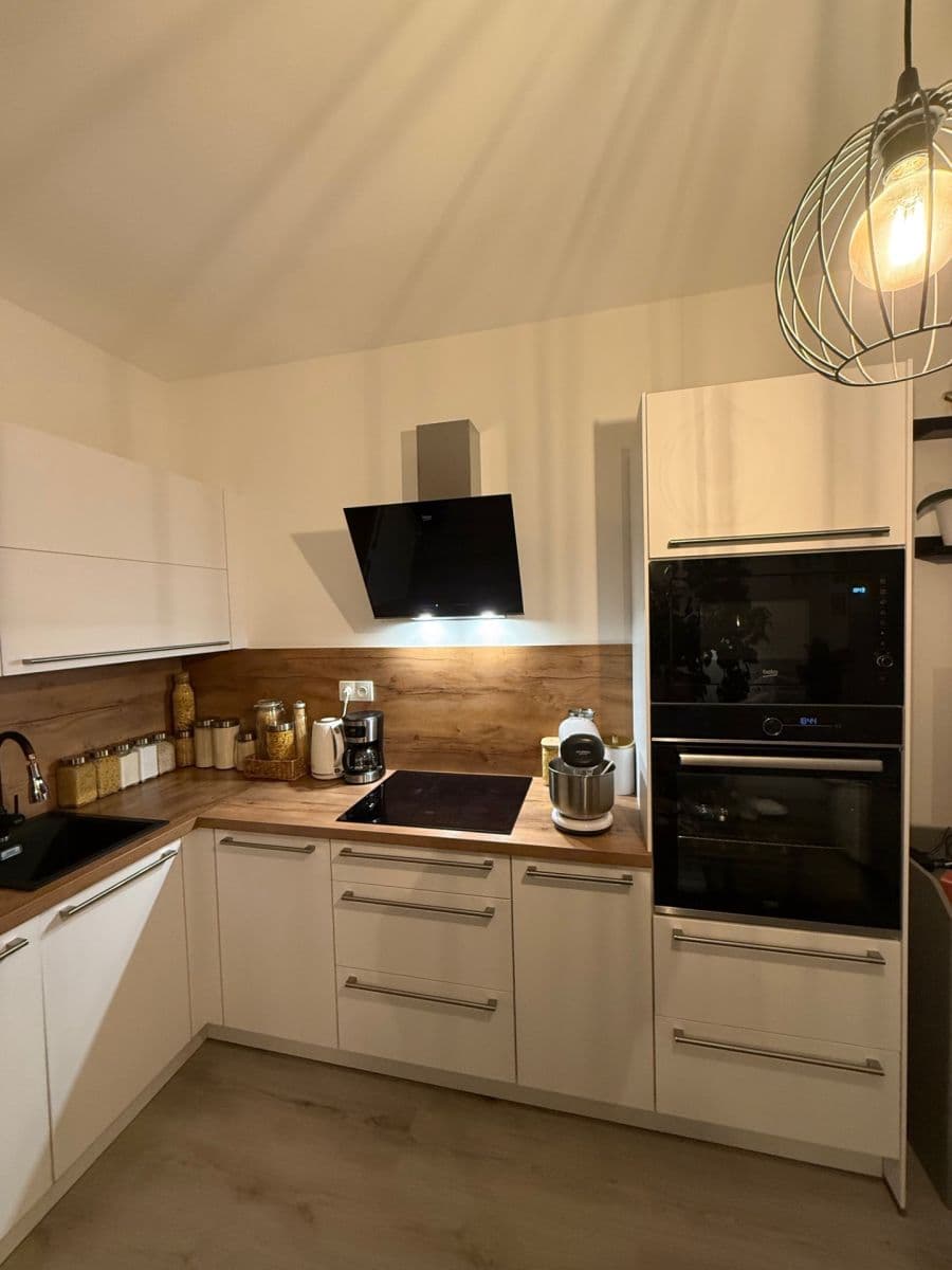 2 bedroom with open-plan kitchen flat for sale, 63 m², Višňová, Milovice, Středočeský Region 2 bedroom with open-plan kitchen flat for sale, 63 m², Višňová, Milovice, Středočeský Region