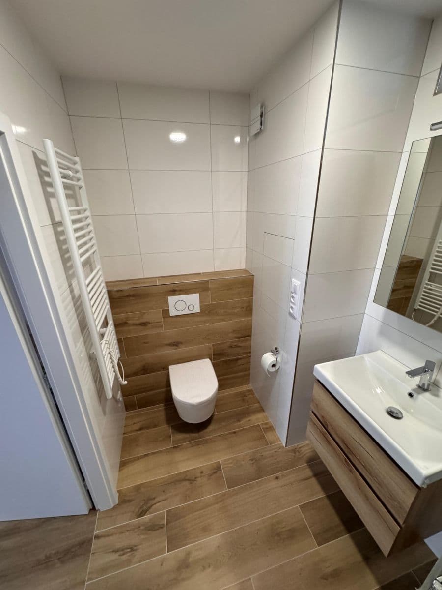 2 bedroom with open-plan kitchen flat to rent, 68 m², Horáčkova, Prague, Prague 2 bedroom with open-plan kitchen flat to rent, 68 m², Horáčkova, Prague, Prague