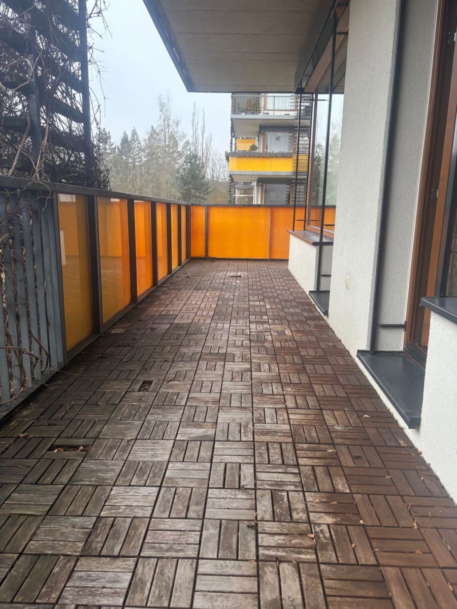 2 bedroom with open-plan kitchen flat to rent, 79 m², Plzeňská, Prague, Prague 2 bedroom with open-plan kitchen flat to rent, 79 m², Plzeňská, Prague, Prague