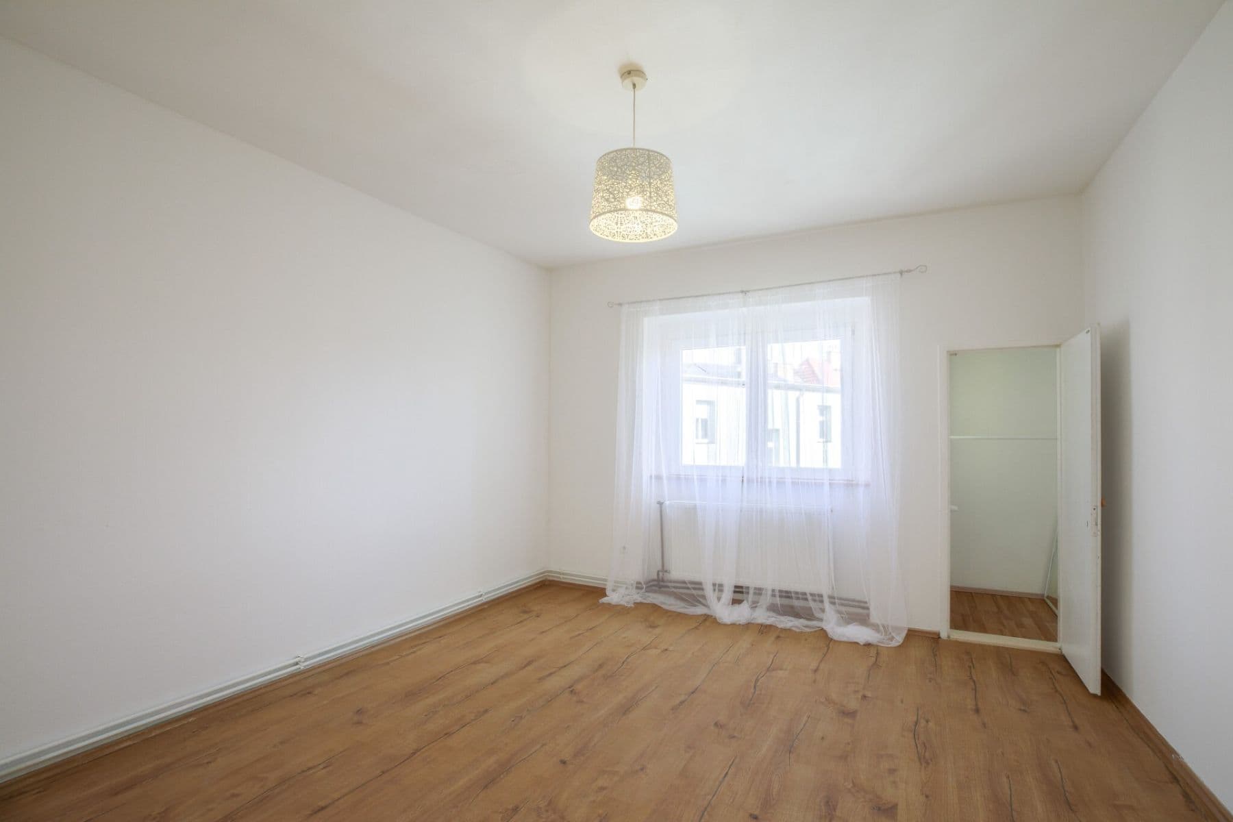 1 bedroom with open-plan kitchen flat to rent, 59 m², Chelčického, Plzeň, Plzeňský Region 1 bedroom with open-plan kitchen flat to rent, 59 m², Chelčického, Plzeň, Plzeňský Region