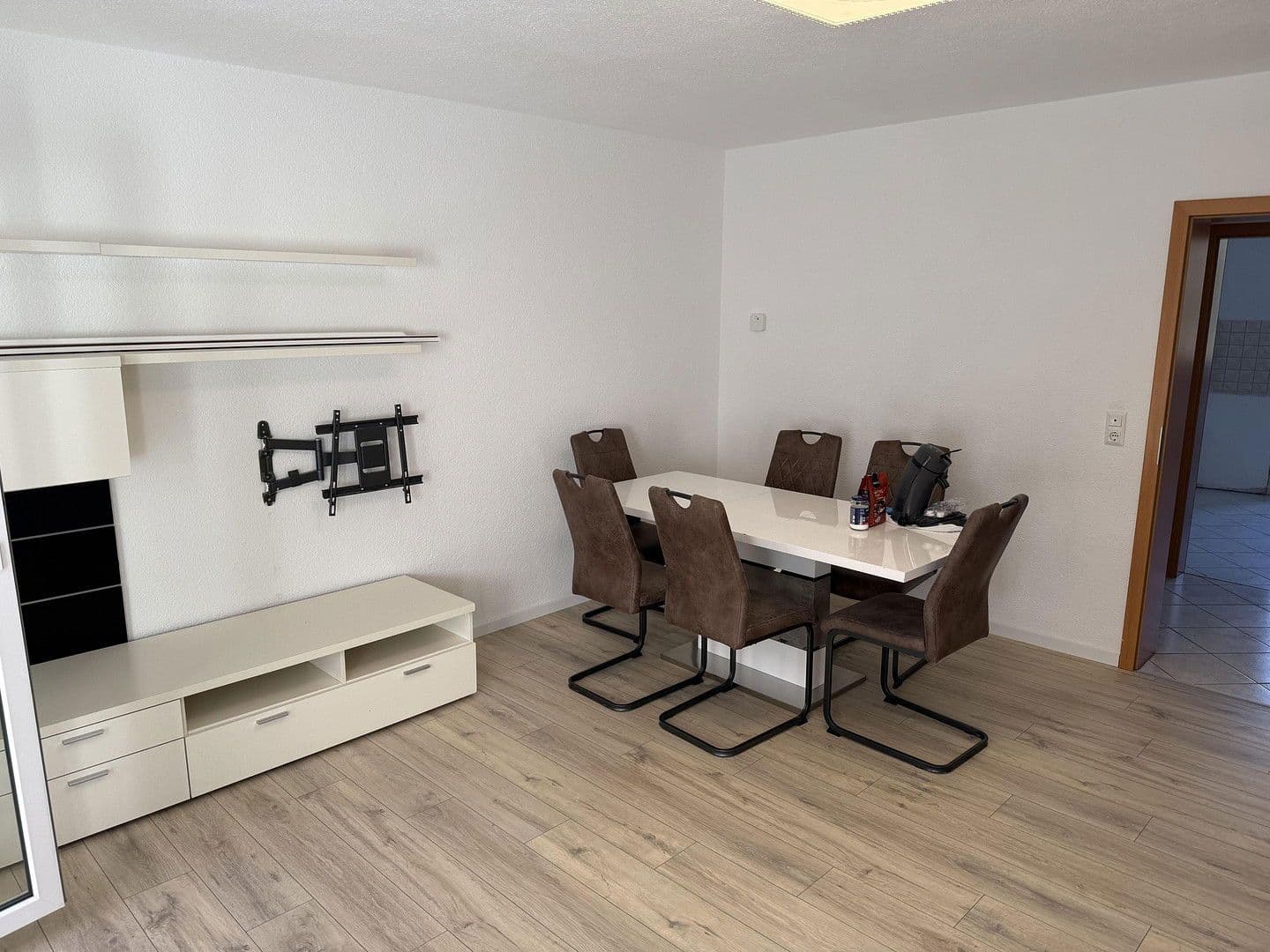 3 bedroom flat to rent, 76 m², Stuttgart, Baden-Württemberg 3 bedroom flat to rent, 76 m², Stuttgart, Baden-Württemberg