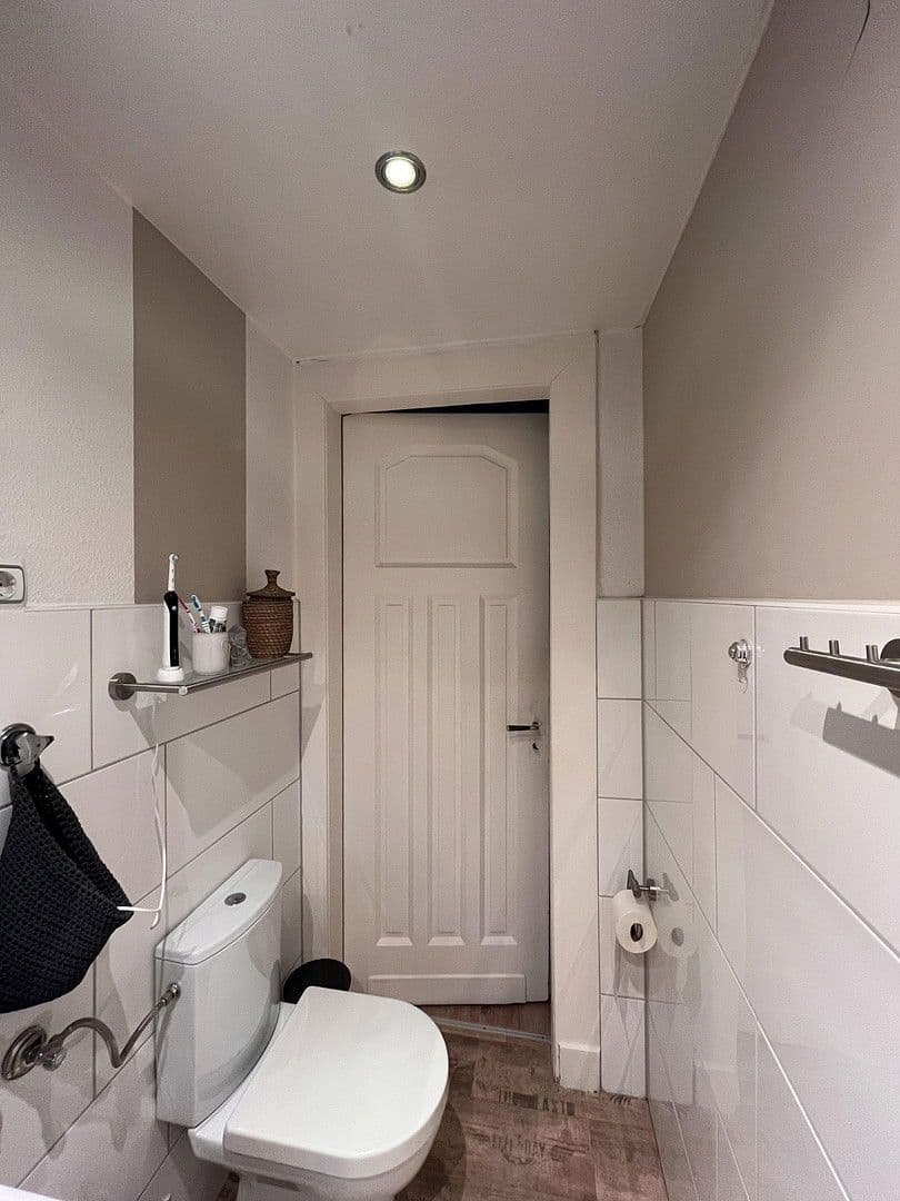 3 bedroom flat to rent, 67 m², Burggrafenstraße 92, Mönchengladbach, North Rhine-Westphalia 3 bedroom flat to rent, 67 m², Burggrafenstraße 92, Mönchengladbach, North Rhine-Westphalia