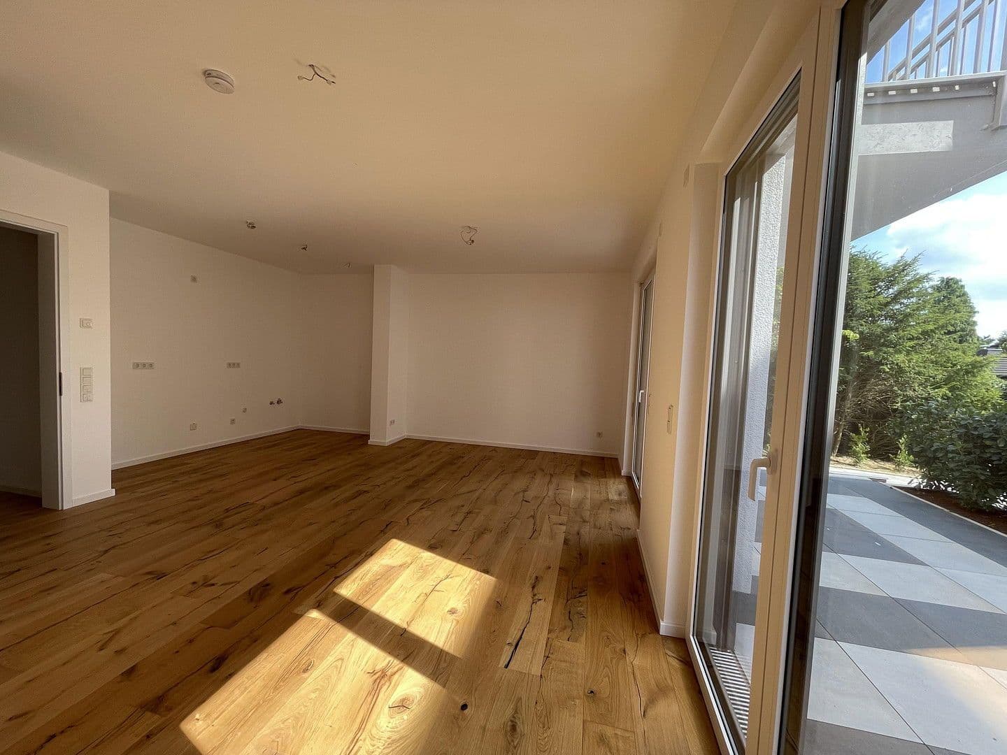 2 bedroom flat to rent, 75 m², Kirschblütenweg 11, Düsseldorf, North Rhine-Westphalia 2 bedroom flat to rent, 75 m², Kirschblütenweg 11, Düsseldorf, North Rhine-Westphalia