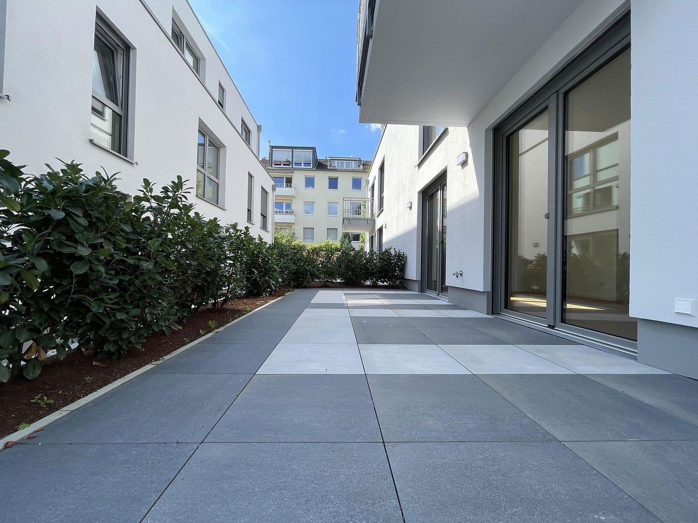 2 bedroom flat to rent, 75 m², Kirschblütenweg 11, Düsseldorf, North Rhine-Westphalia 2 bedroom flat to rent, 75 m², Kirschblütenweg 11, Düsseldorf, North Rhine-Westphalia