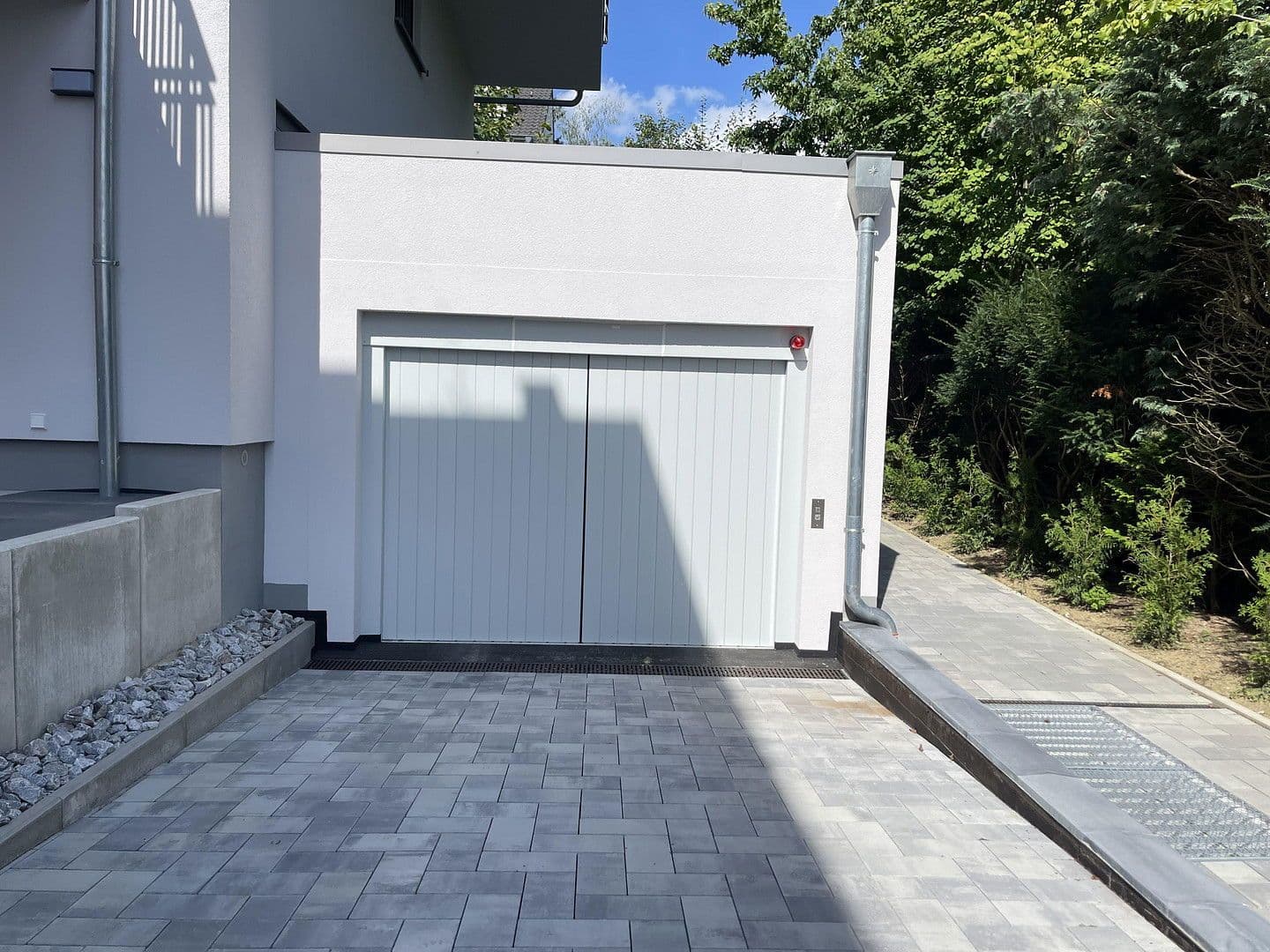 2 bedroom flat to rent, 75 m², Kirschblütenweg 11, Düsseldorf, North Rhine-Westphalia 2 bedroom flat to rent, 75 m², Kirschblütenweg 11, Düsseldorf, North Rhine-Westphalia