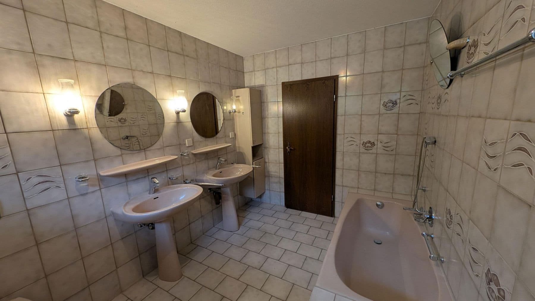 3 bedroom flat to rent, 120 m², Bürgermeister-Fröber-Weg 2, Kreuzwertheim, Bavaria 3 bedroom flat to rent, 120 m², Bürgermeister-Fröber-Weg 2, Kreuzwertheim, Bavaria