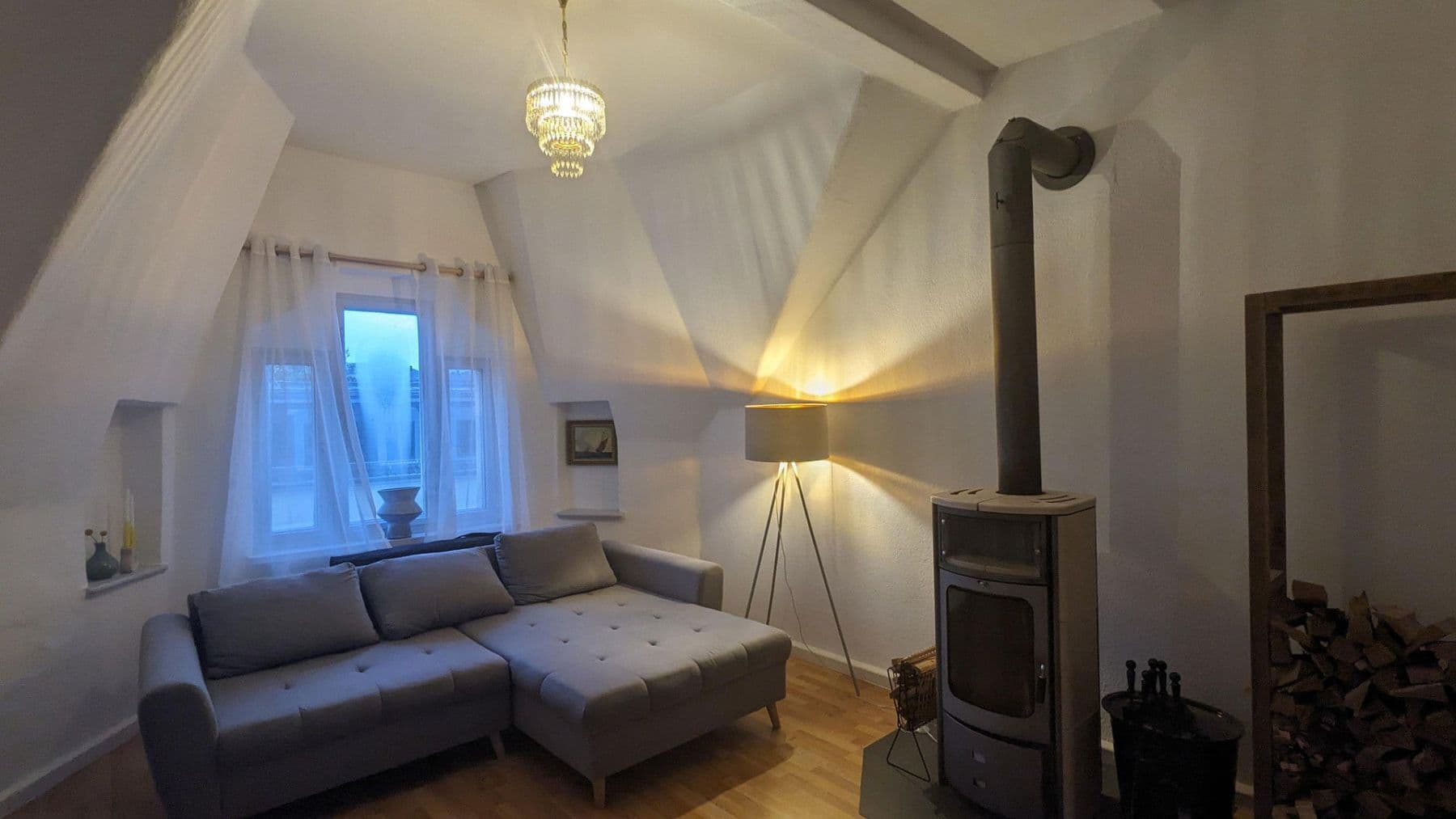 2 bedroom with open-plan kitchen flat to rent, 103 m², Zschochernstraße 19, Gera, Thuringia 2 bedroom with open-plan kitchen flat to rent, 103 m², Zschochernstraße 19, Gera, Thuringia