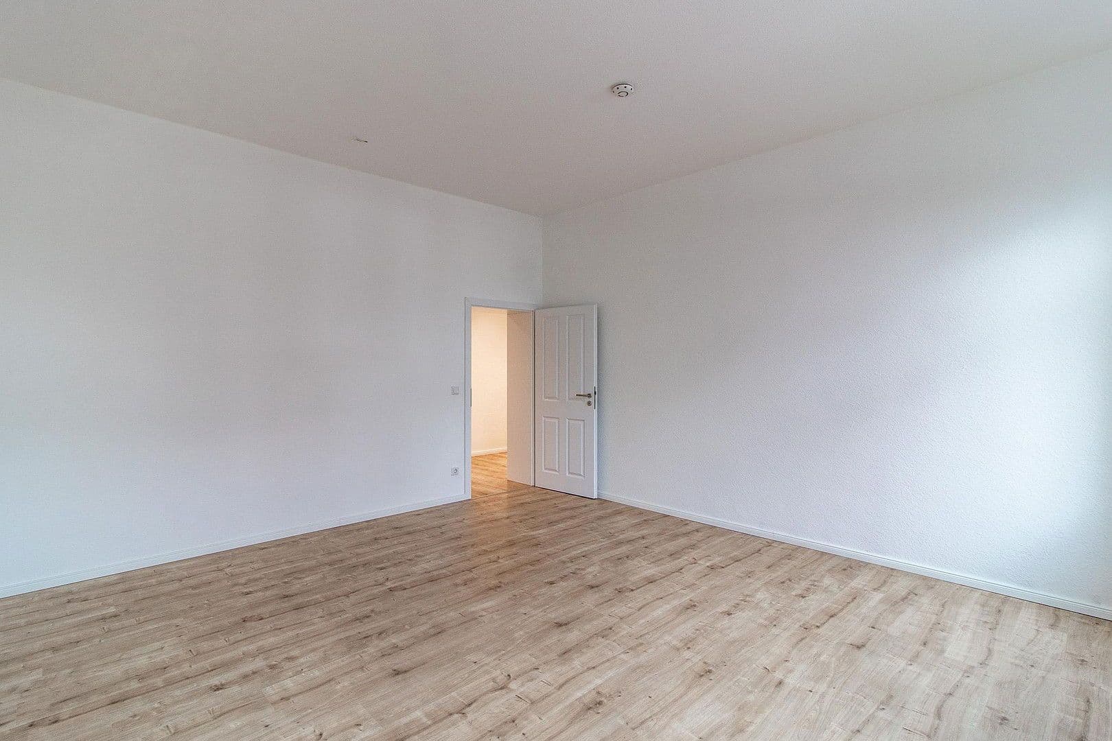 4 bedroom flat for sale, 94 m², Chemnitz, Saxony 4 bedroom flat for sale, 94 m², Chemnitz, Saxony