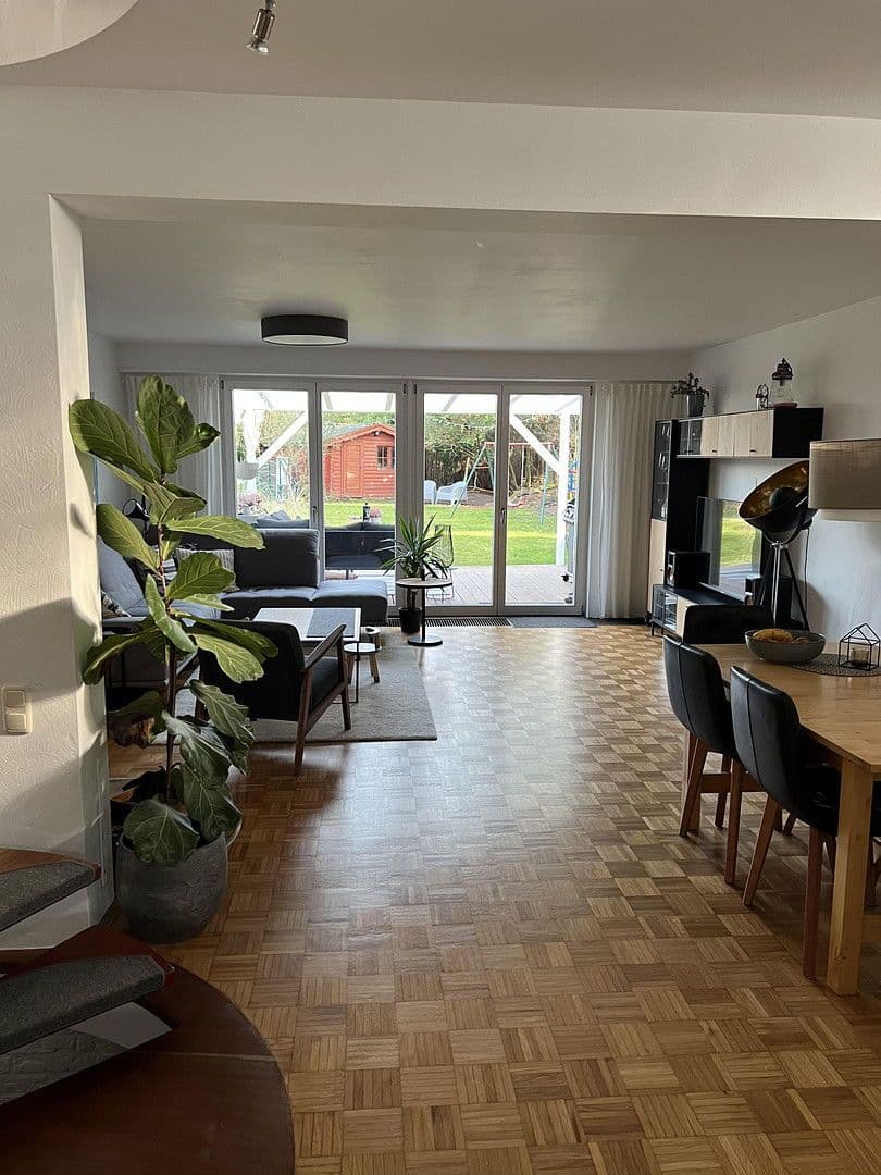 house for sale, 127 m², Neuss, North Rhine-Westphalia house for sale, 127 m², Neuss, North Rhine-Westphalia