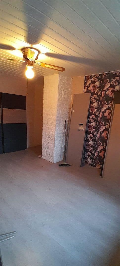 house for sale, 115 m², Ludwigshafen, Rhineland-Palatinate house for sale, 115 m², Ludwigshafen, Rhineland-Palatinate