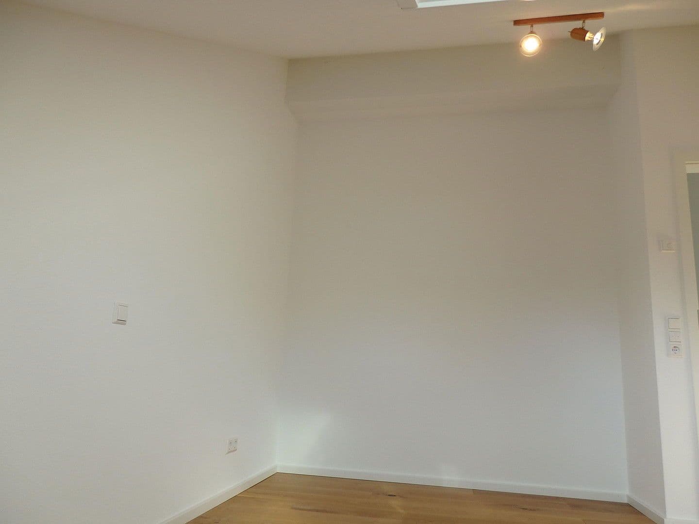 3 bedroom with open-plan kitchen flat to rent, 120 m², Wehr, Baden-Württemberg 3 bedroom with open-plan kitchen flat to rent, 120 m², Wehr, Baden-Württemberg