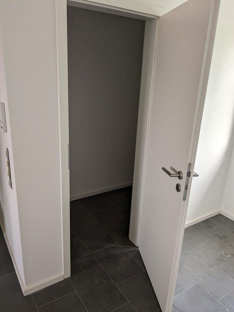 3 bedroom with open-plan kitchen flat to rent, 120 m², Wehr, Baden-Württemberg 3 bedroom with open-plan kitchen flat to rent, 120 m², Wehr, Baden-Württemberg