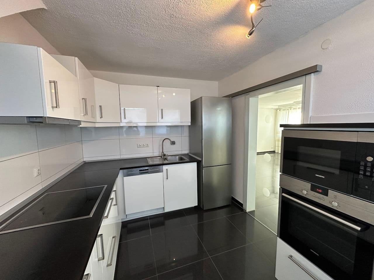 3 bedroom flat for sale, 95 m², Kaarst, North Rhine-Westphalia 3 bedroom flat for sale, 95 m², Kaarst, North Rhine-Westphalia