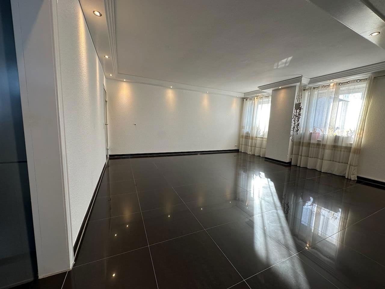 3 bedroom flat for sale, 95 m², Kaarst, North Rhine-Westphalia 3 bedroom flat for sale, 95 m², Kaarst, North Rhine-Westphalia