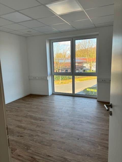 office to rent, 27 m², Im Doorgrund 4a, Bad Zwischenahn, Lower Saxony office to rent, 27 m², Im Doorgrund 4a, Bad Zwischenahn, Lower Saxony