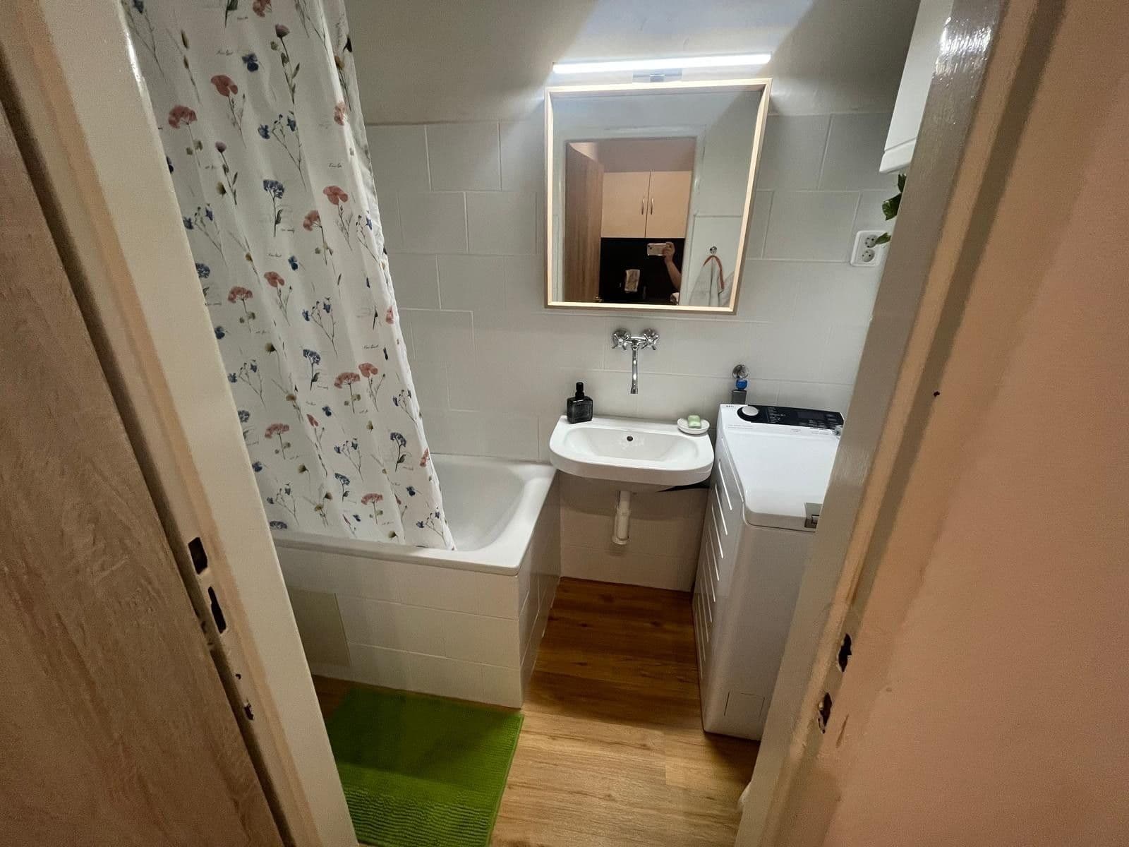 2 bedroom flat to rent, 56 m², Špitálka, Brno, Jihomoravský Region 2 bedroom flat to rent, 56 m², Špitálka, Brno, Jihomoravský Region